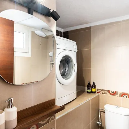 Pomegranate Luxury Penthouse Maisonette With Beautiful Terrace & Free Parking By Binobi ! Θεσσαλονίκη