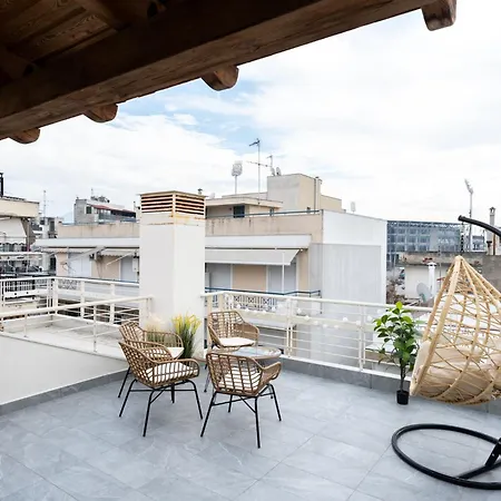 Διαμέρισμα Pomegranate Luxury Penthouse Maisonette With Beautiful Terrace & Free Parking By Binobi ! Θεσσαλονίκη