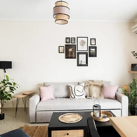 Pomegranate Luxury Penthouse Maisonette With Beautiful Terrace & Free Parking By Binobi ! Διαμέρισμα