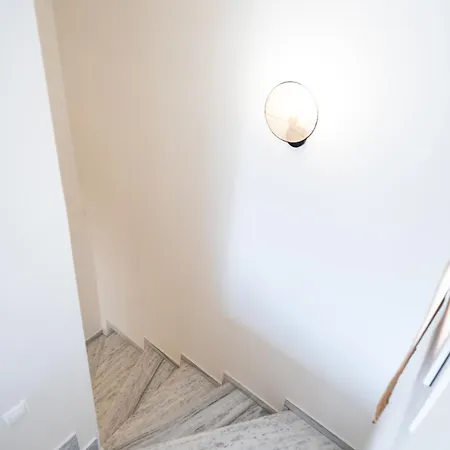 Pomegranate Luxury Penthouse Maisonette With Beautiful Terrace & Free Parking By Binobi ! Διαμέρισμα Θεσσαλονίκη